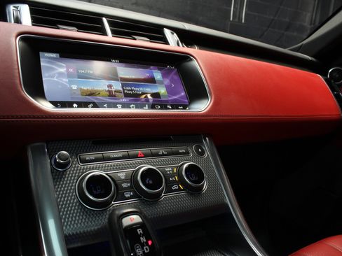 Used 2017 Land Rover Range Rover Sport Autobiography image 53