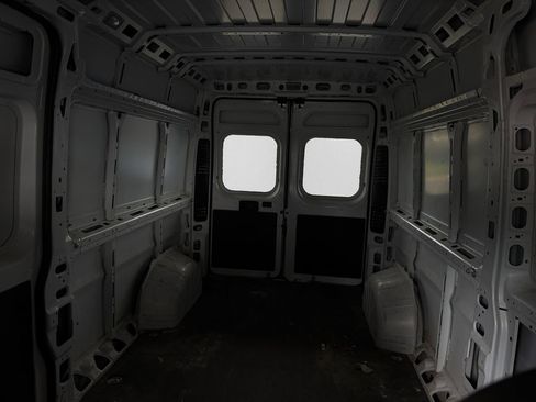 Used 2023 RAM ProMaster 2500 FWD image 26