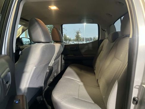 Used 2021 Toyota Tacoma SR w/ SR Convenience Package image 26