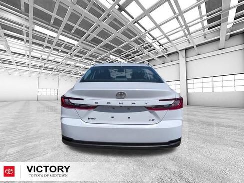 Certified 2025 Toyota Camry LE FWD image 5
