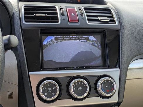 Used 2015 Subaru Crosstrek 2.0i Premium image 15