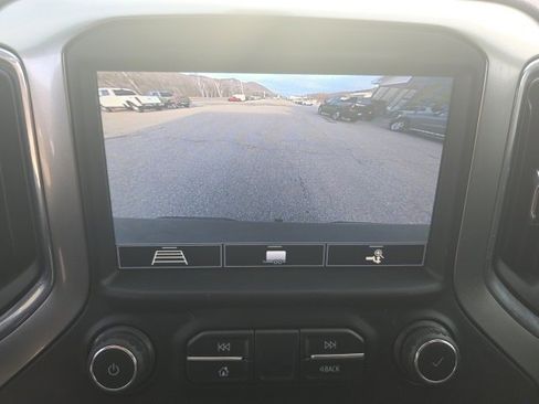 Used 2020 Chevrolet Silverado 1500 LT Trail Boss image 14