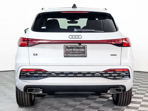 New 2025 Audi Q5 Premium Plus image 10