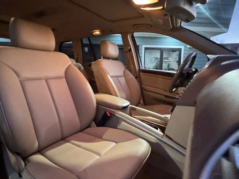 Used 2010 Mercedes-Benz GL 450 4MATIC image 33