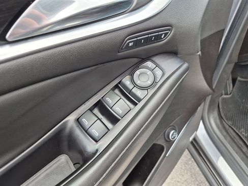 Used 2019 Buick Enclave Avenir w/ Avenir Technology Package FWD image 20