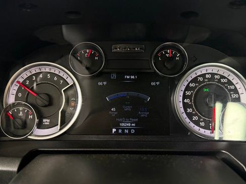 Used 2023 RAM 1500 Classic SLT w/ Electronics Convenience Group AWD/4WD image 18