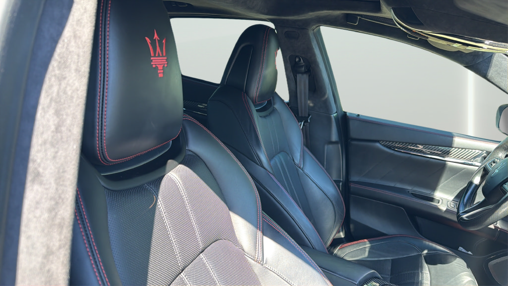 Used 2019 Maserati Quattroporte GTS GranSport RWD image 29