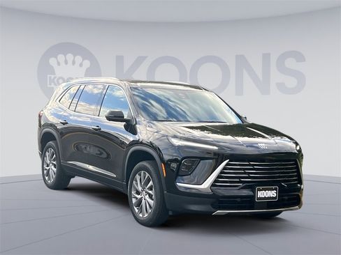 New 2026 Buick Enclave Preferred image 10