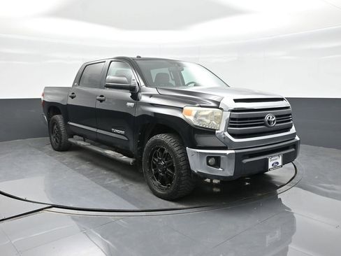 Used 2015 Toyota Tundra SR5 w/ SR5 Upgrade Package RWD image 12
