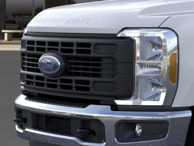 New 2026 Ford F250 XL w/ XL Chrome Package AWD/4WD image 17