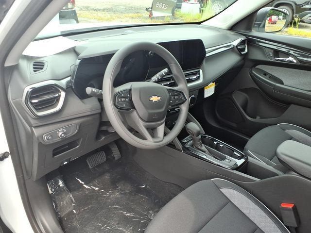 New 2026 Chevrolet TrailBlazer LS w/ LS Convenience Package FWD image 6