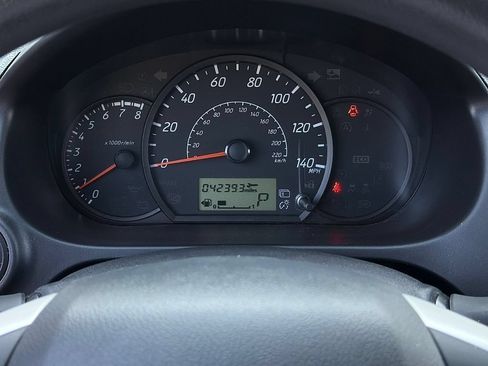 Used 2024 Mitsubishi Mirage ES FWD image 12