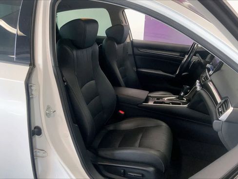 Used 2021 Honda Accord Sport Special Edition image 11