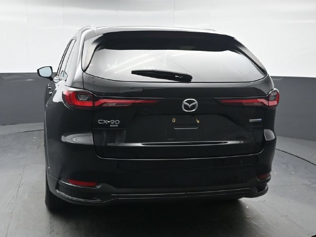 Certified 2024 MAZDA CX-90 Plug-In Hybrid w/ Preferred AWD/4WD image 4