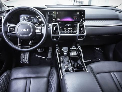Used 2022 Kia Sorento SX FWD image 18