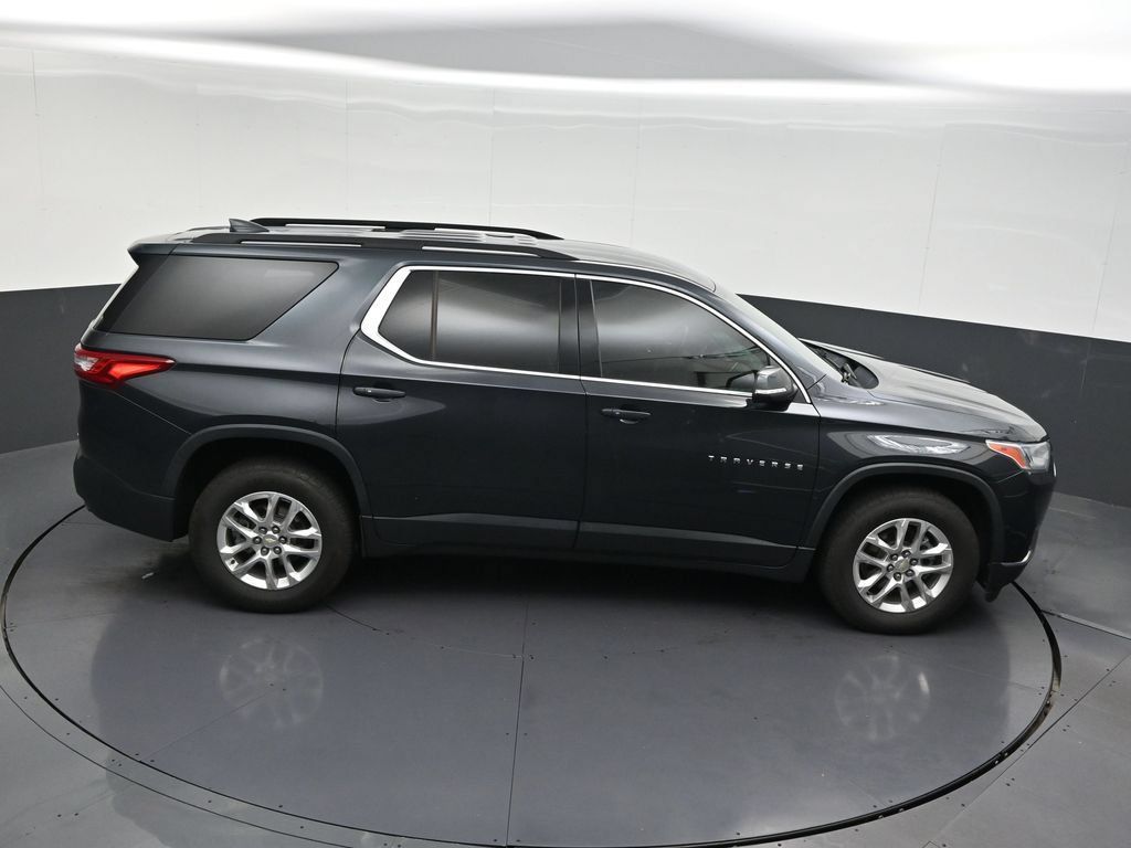 Used 2021 Chevrolet Traverse LT FWD image 22
