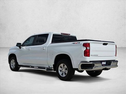 Used 2022 Chevrolet Silverado 1500 LT w/ Convenience Package II AWD/4WD image 7