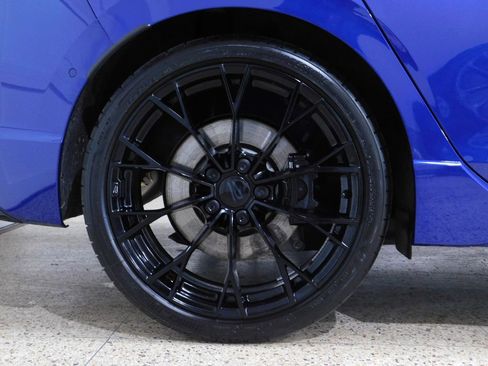 Used 2025 Volkswagen Golf R Black Edition image 99