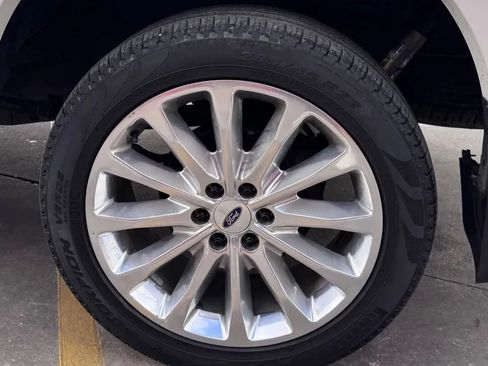 Used 2018 Ford F150 Limited w/ Trailer Tow Package image 7