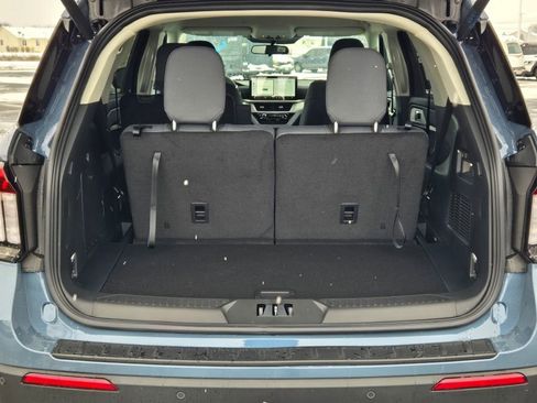 New 2026 Ford Explorer Active image 16