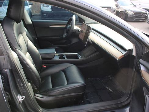 Used 2022 Tesla Model 3 Long Range image 12