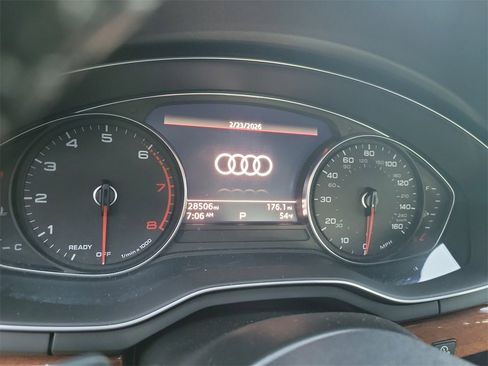 Used 2023 Audi A4 2.0T Premium w/ Convenience Package image 7