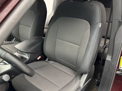 Used 2018 Ford Explorer XLT AWD/4WD image 8