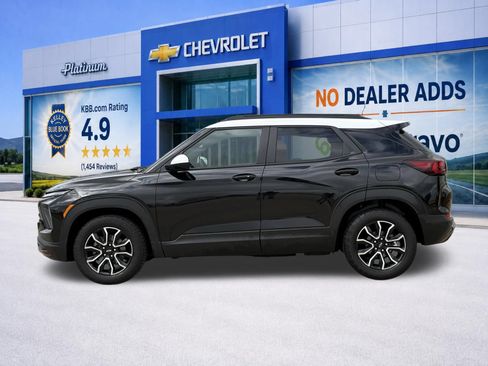 Used 2025 Chevrolet TrailBlazer ACTIV w/ Driver Confidence Package FWD image 4