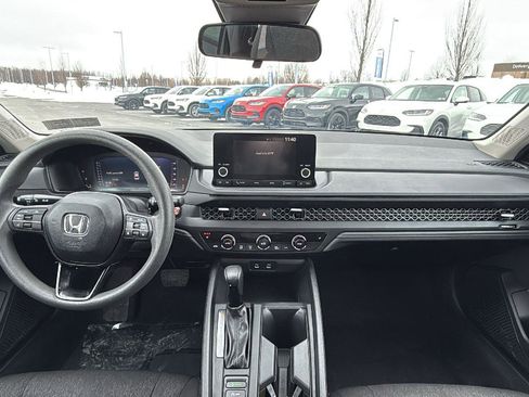 Used 2023 Honda Accord EX image 27