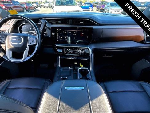 Used 2024 GMC Sierra 2500 Denali w/ Denali Reserve Package AWD/4WD image 7
