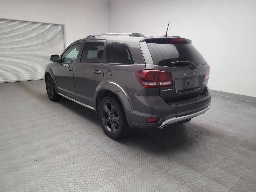 Used 2019 Dodge Journey Crossroad FWD image 5