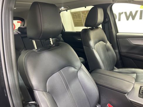 Used 2025 MAZDA CX-90 3.3 Turbo w/ Premium Sport Pkg image 12