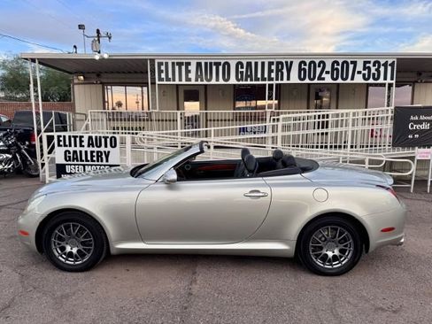 Used 2002 Lexus SC 430 Convertible image 6