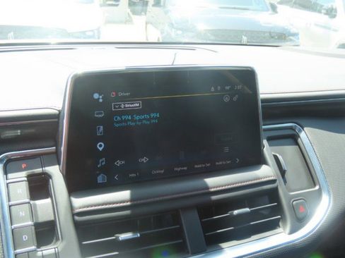 Used 2022 Chevrolet Tahoe RST w/ Sport Performance Package AWD/4WD image 30