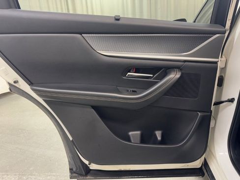 Used 2024 MAZDA CX-90 3.3 Turbo S w/ Premium Package image 32