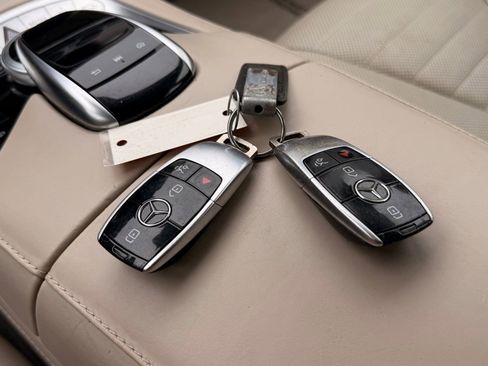 Used 2020 Mercedes-Benz S 560 4MATIC Sedan image 60