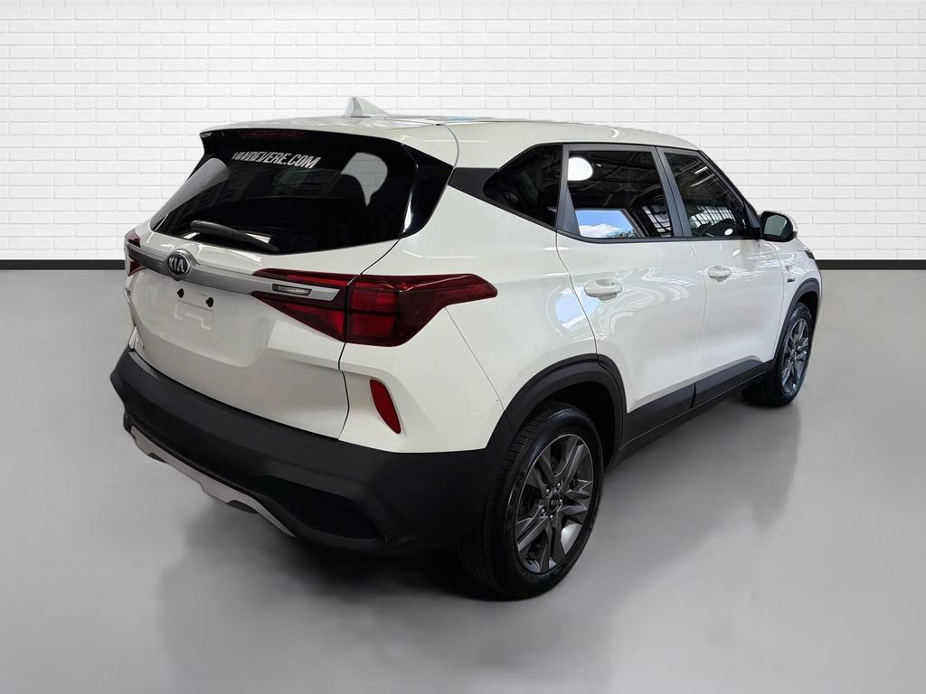 Used 2021 Kia Seltos LX AWD/4WD image 9