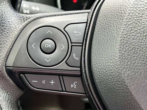 Used 2025 Toyota RAV4 LE FWD image 29
