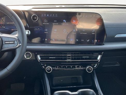 New 2026 Chevrolet Traverse LT w/ Driver Confidence Package image 7