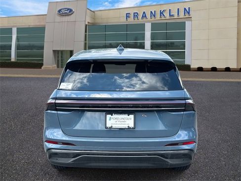 New 2025 Lincoln Nautilus Premier w/ Equipment Group 102A image 6