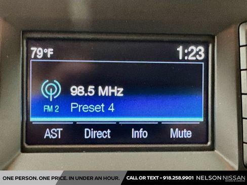 Used 2016 Ford Expedition XLT w/ Equipment Group 201A RWD image 14