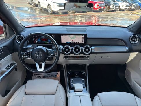 Used 2023 Mercedes-Benz EQB 250+ w/ Exclusive Package image 20