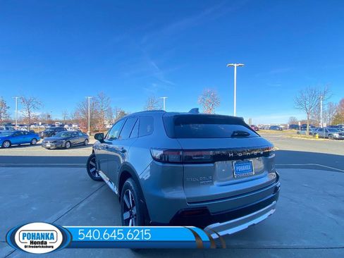 New 2025 Honda Prologue Touring image 3