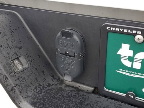 Used 2025 GMC Sierra 1500 Elevation w/ Preferred Package image 10