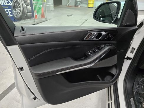 Used 2024 BMW X5 xDrive40i image 15