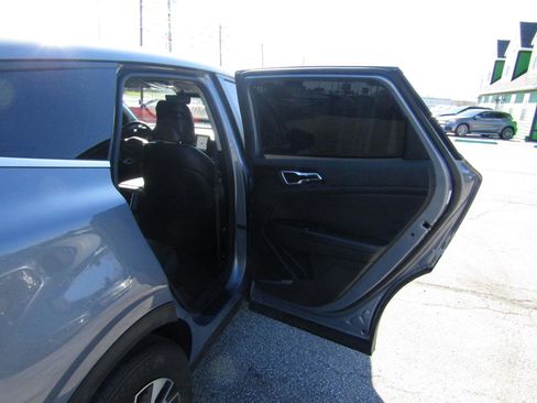 Used 2023 Kia Sportage EX image 23