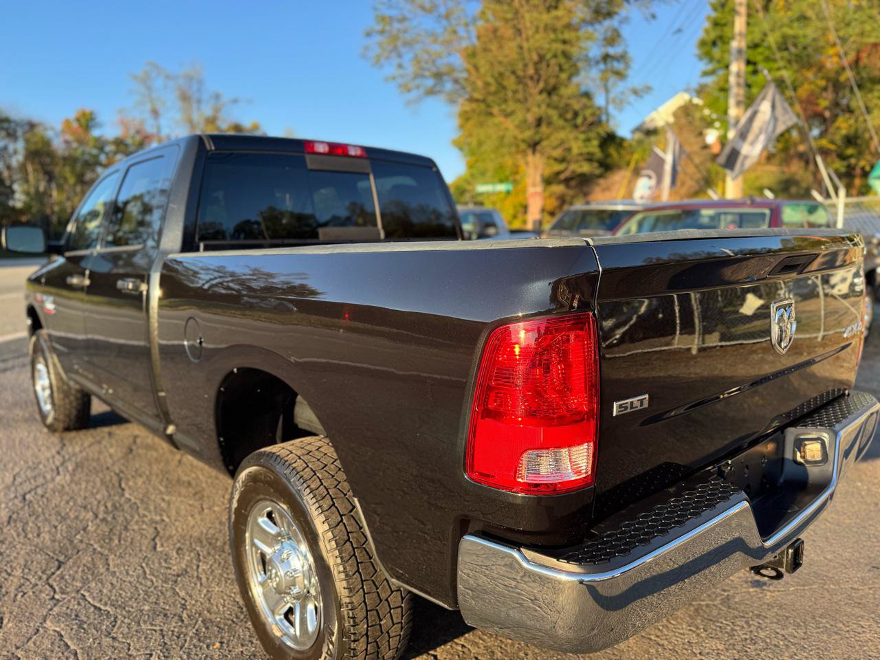 Used 2016 RAM 2500 SLT AWD/4WD image 5