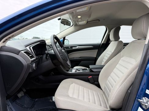 Used 2018 Ford Fusion S image 14