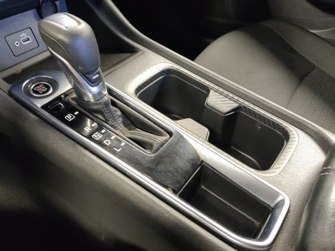 Used 2020 Nissan Sentra S FWD image 26