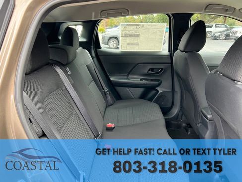 New 2026 Nissan Kicks S image 19